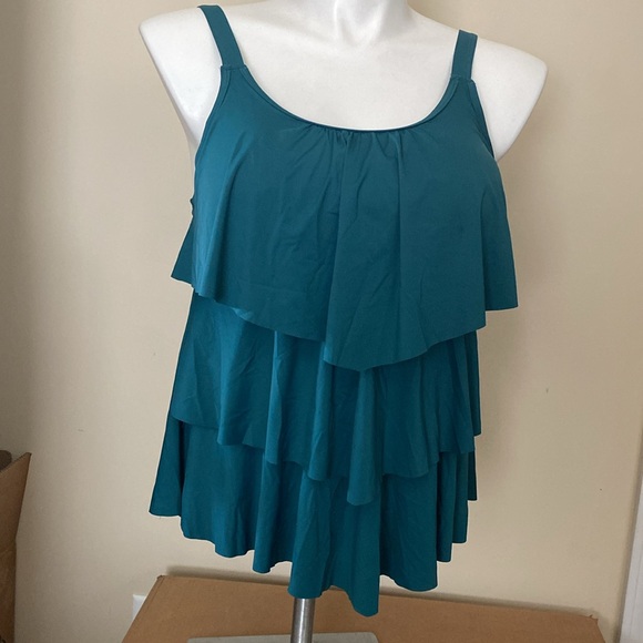 Plus size Ruffle Tankini - Picture 2 of 7